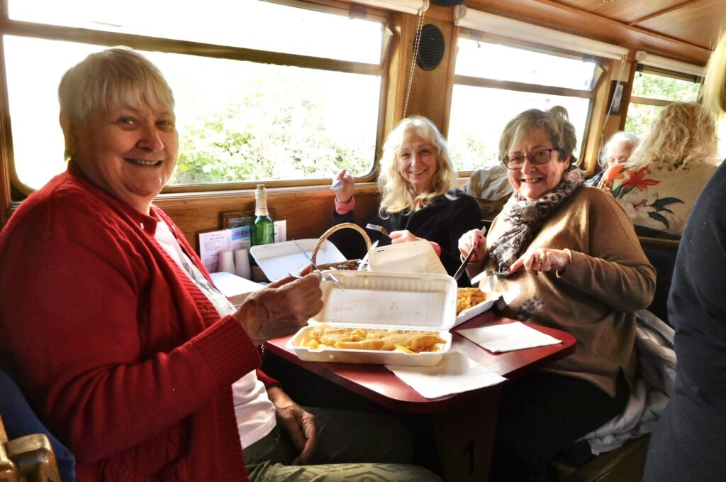 Day trip Lancaster - fish and chips on the barge